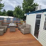 Hotel Formanka & Camp 3*
