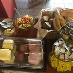 Hotel Formanka & Camp 3*