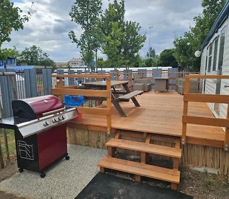 Formanka & Camp 3* הוסטופצ'ה