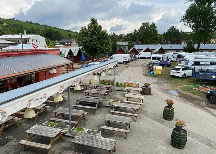 Formanka & Camp Otel Hustopeče