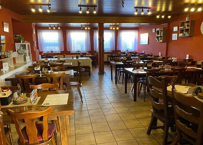 Otel Formanka & Camp Hustopeče